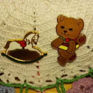 Vintage Tac Pin Pair